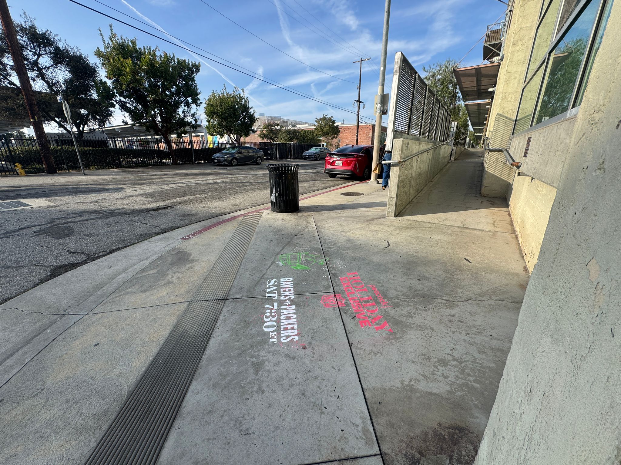 Stencil 27.7 Arts District Hewitt St